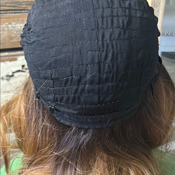 Elegant Blonde with dark root Curly Hair Wig with Natural Shine - Picture 7 of 8